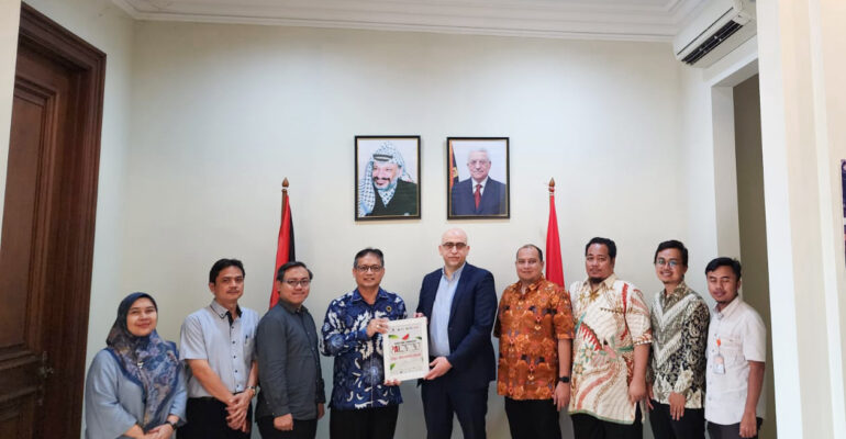 IPB-Salurkan-Bantuan-untuk-Palestina