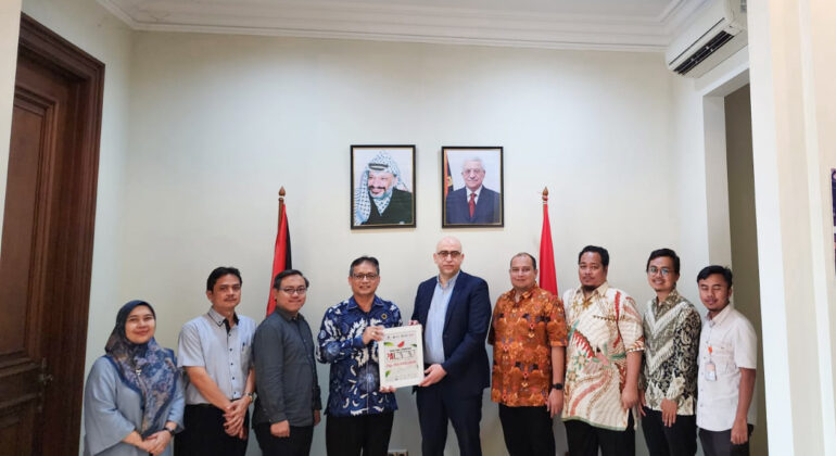 IPB-Salurkan-Bantuan-untuk-Palestina